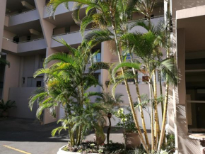 Отель 404 Ipanema Beach  Дурбан
